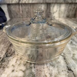 Vintage Pyrex Clear Glass Casserole Dish with Lid